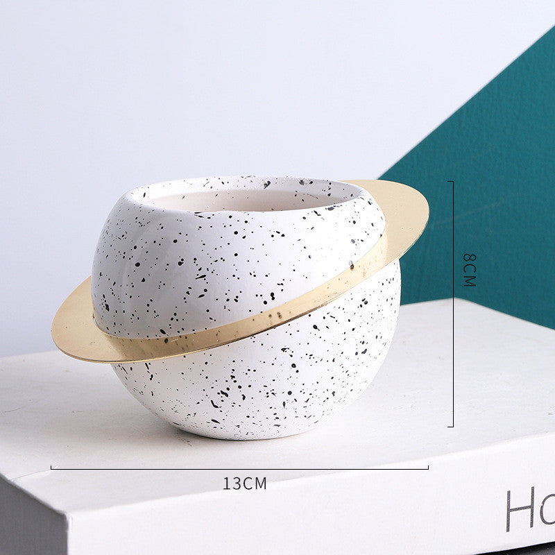 Decorative Flowerpot!