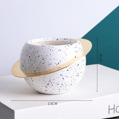 Decorative Flowerpot!