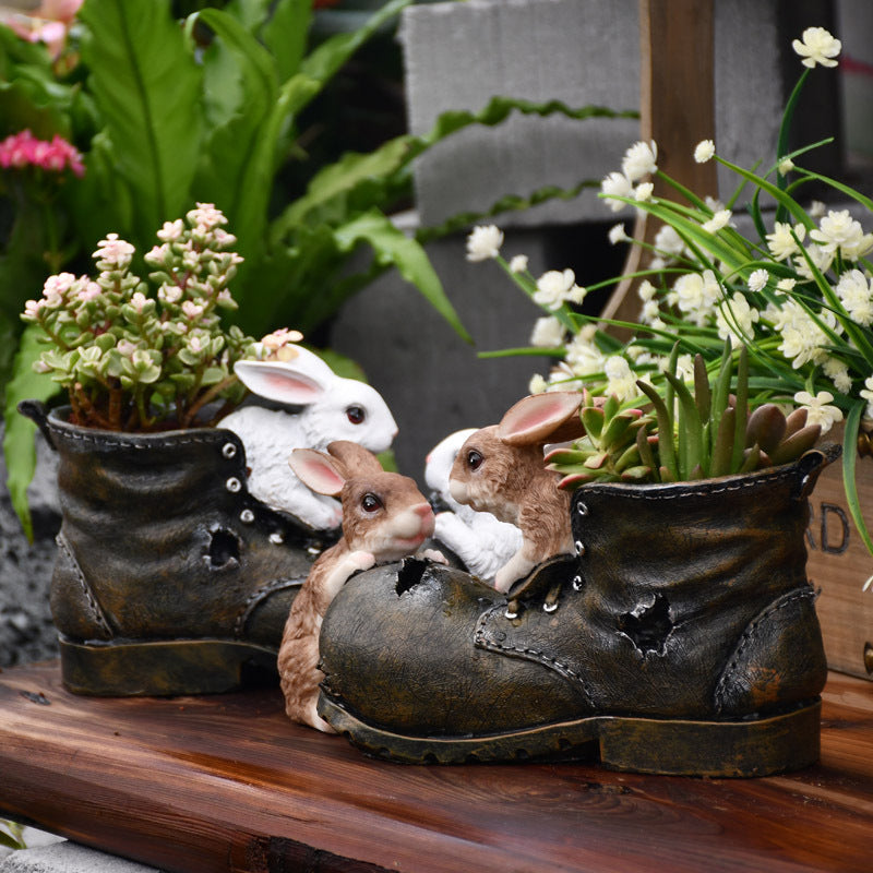 Cartoon Trumpet Rabbit Flowerpot!