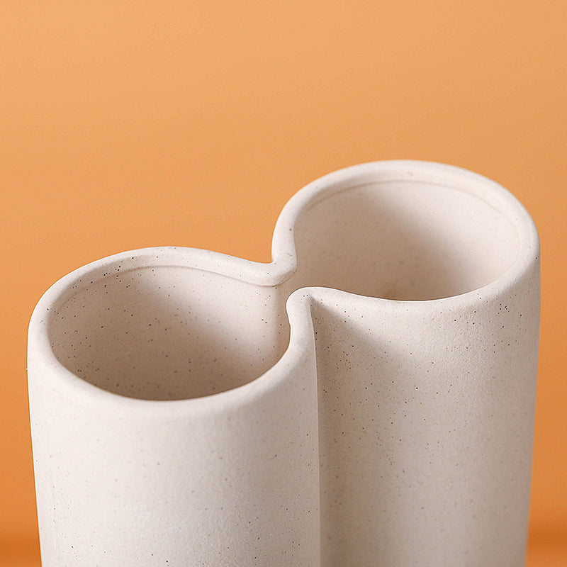 Creative Frosted Ceramic Vase!